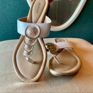 Alfani White/Tan/Gold Flip Flops